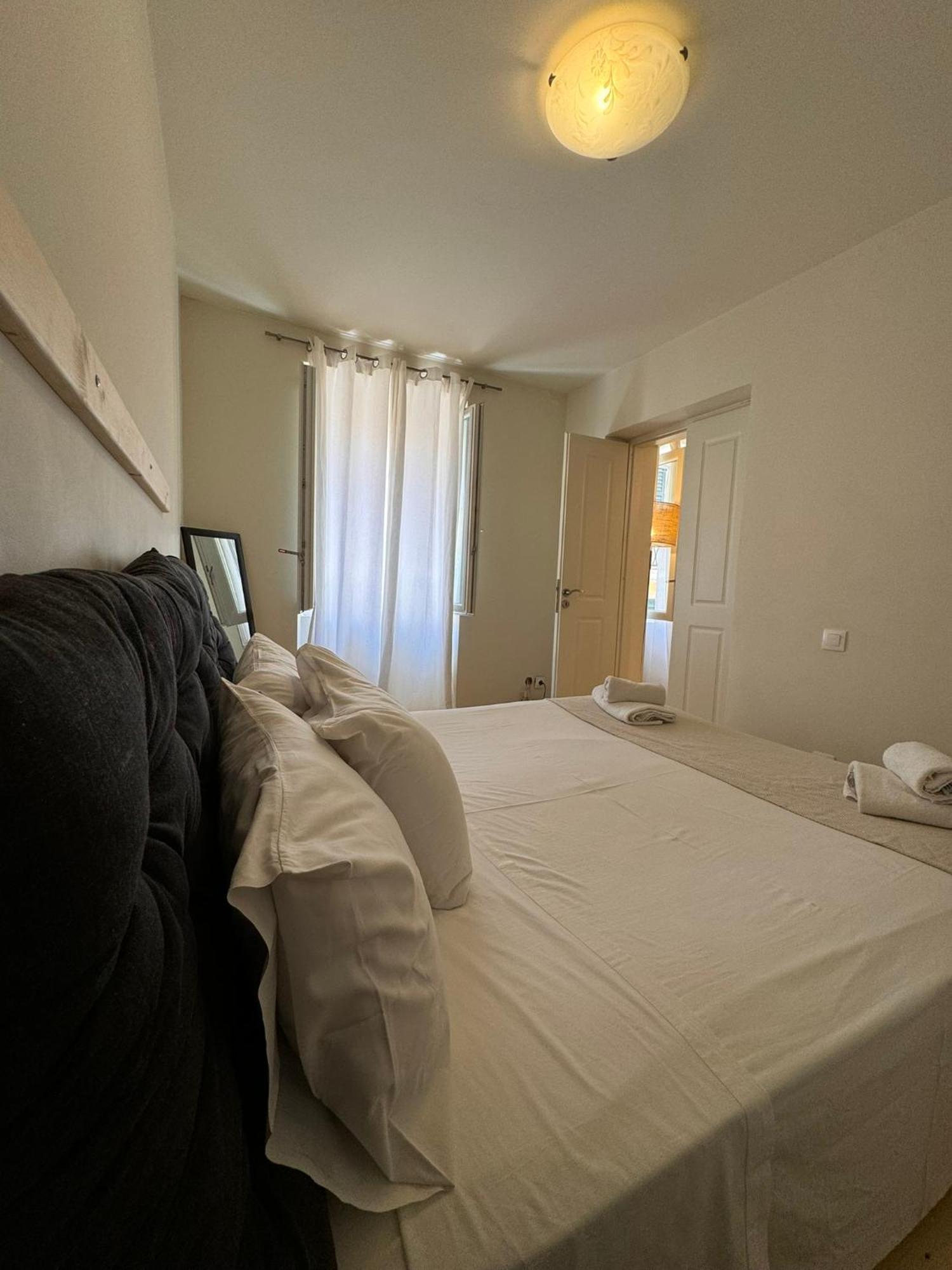 The Centric Apt By Loc Hospitality Corfu  Exteriör bild